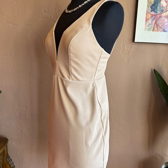 Cream Body Control Sleeveless Mini Cocktail Dress NWT - Picture 10 of 11